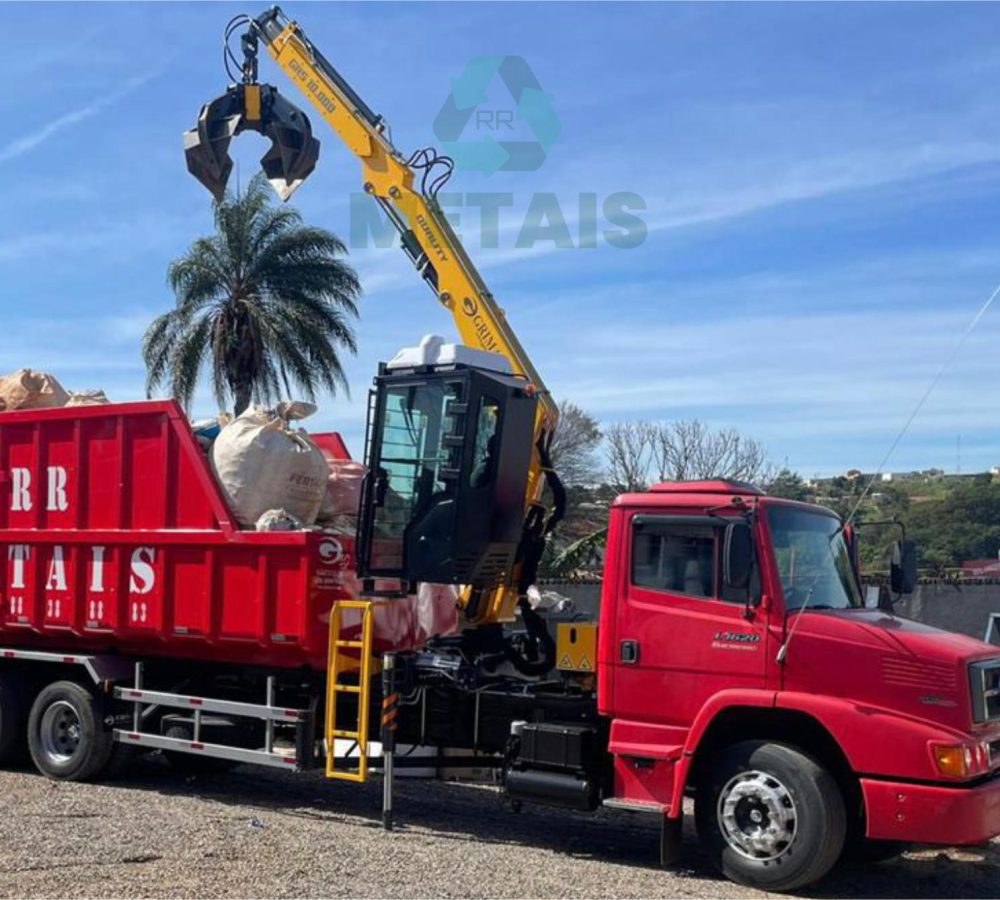 caminhaosucateira-rrmetais_2026